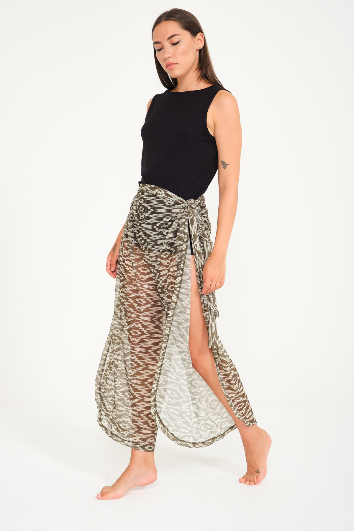 Yeşil Tonlar Çizgili Pantolon ve Elbise Özellikli Kemerli Tül Pareo